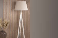 Kona gulvlampe 160cm gummitræ hvid