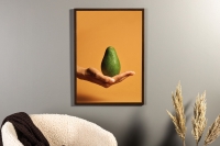 Plakat Avocado 21x30cm med grøn og orange kontrast