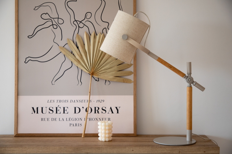 Dennis bordlampe stål og polyester 66cm beige