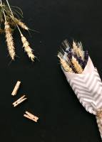 Plakat Flowers On Table 50x70cm sort