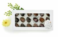 Bon Coca hvid rude&aelig;ske med 18 stk marcipan&aelig;g 180g