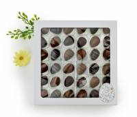 Bon Coca hvid rude&aelig;ske med 36 stk marcipan&aelig;g 360g