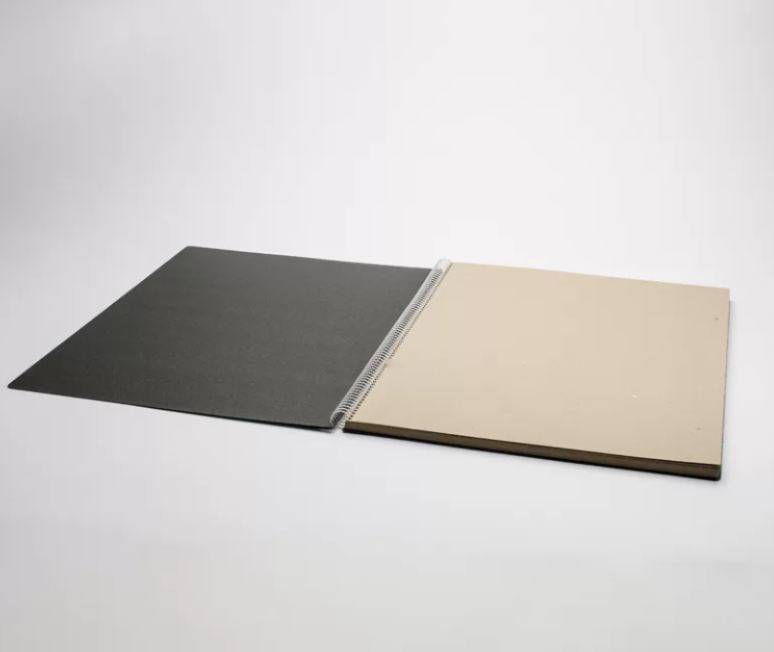 Scrapbog udklipsbog fiberpap A3 med 20 grå blade sort omslag