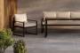Catania-loungesaet-med-sofa-2-stole-og-bord-i-beige-og-sort-6