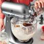 KitchenAid-Artisan-koekkenmaskine-med-vippehoved-48-liter-soelv-3