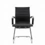 Office-gaestestol-i-sort-kunstlaeder-med-krom-stel-1