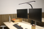 Unilux-STRATA-Lumino-AXIO-monitorarm-dobbelt-med-lampe