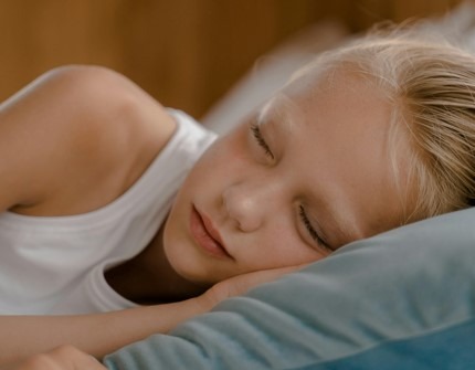 Find natbleer og sov trygt, til børn op til 57 kg